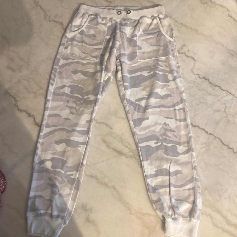 Vintage Havana Relaxed Camo Jogger